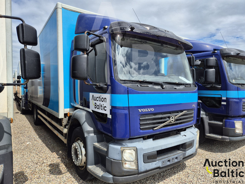 Volvo FL240 - شاحنة مقفلة: صورة 1 Volvo FL240 - شاحنة مقفلة: صورة 1