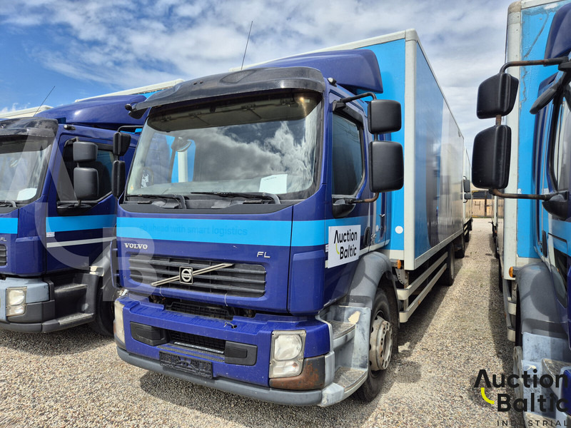 Volvo FL240 - شاحنة مقفلة: صورة 1 Volvo FL240 - شاحنة مقفلة: صورة 1