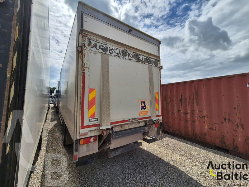 Volvo FL240 - شاحنة مقفلة: صورة 2 Volvo FL240 - شاحنة مقفلة: صورة 2