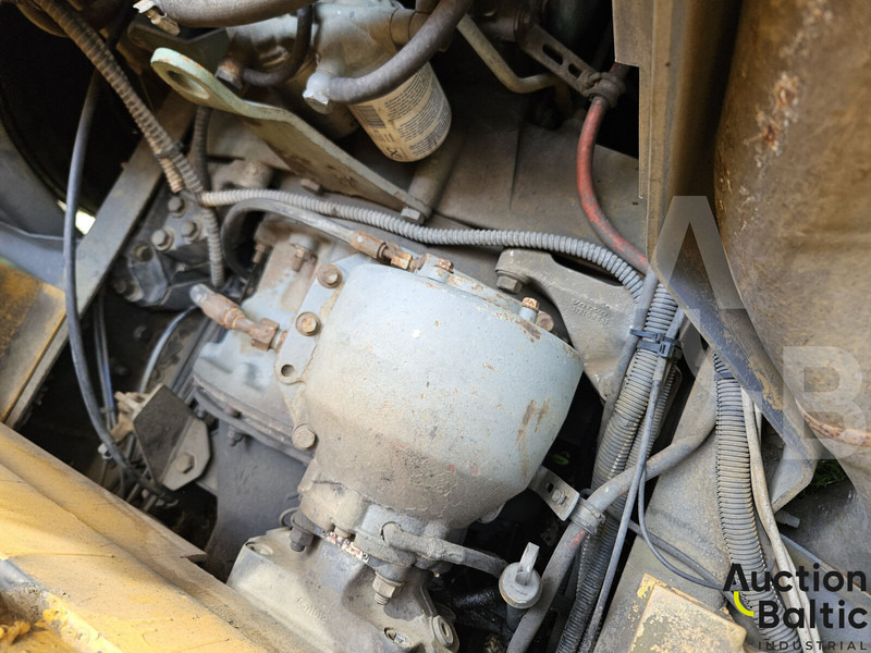 شاحنات مسطحة Volvo FL612: صورة 18