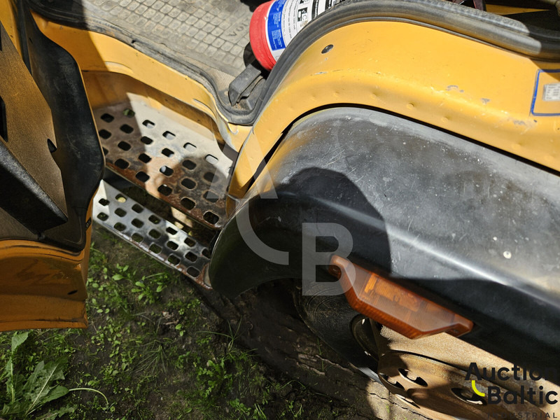 شاحنات مسطحة Volvo FL612: صورة 13