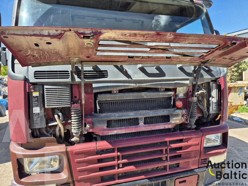 شاحنة نقل المخلفات Volvo FM12: صورة 8