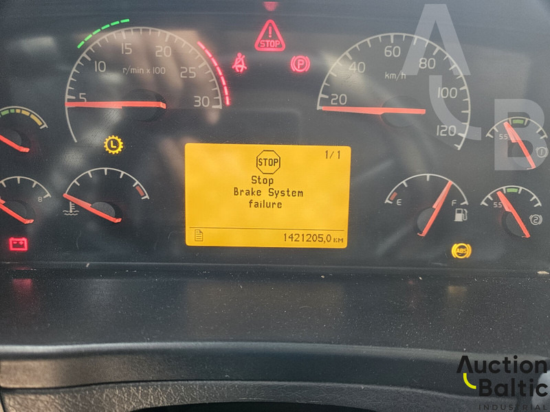 شاحنة نقل سيارات شاحنة Volvo FM440: صورة 7