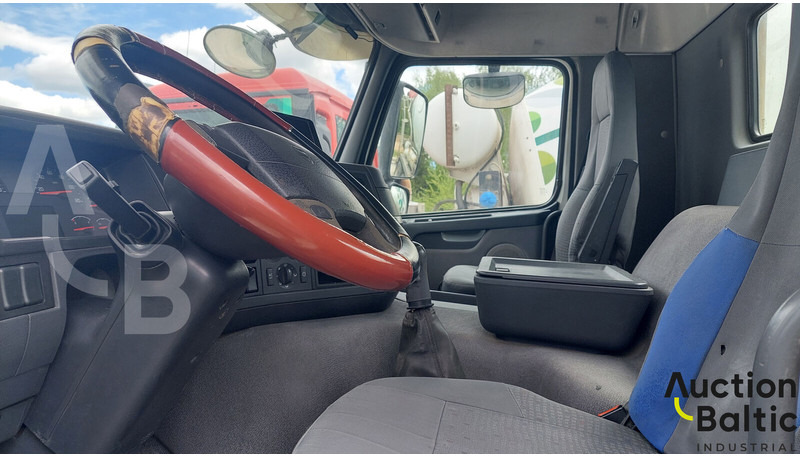 شاحنة خلاطة خرسانة Volvo FM9: صورة 8