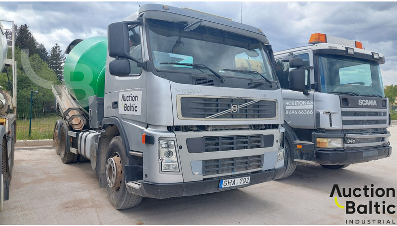 Volvo FM9 - شاحنة خلاطة خرسانة: صورة 2 Volvo FM9 - شاحنة خلاطة خرسانة: صورة 2