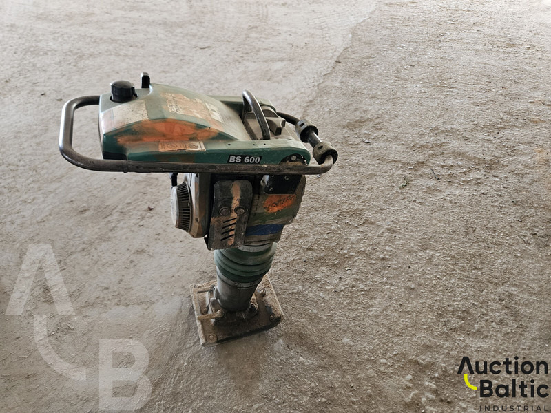 Wacker BS600 - لوحة اهتزازية: صورة 3 Wacker BS600 - لوحة اهتزازية: صورة 3
