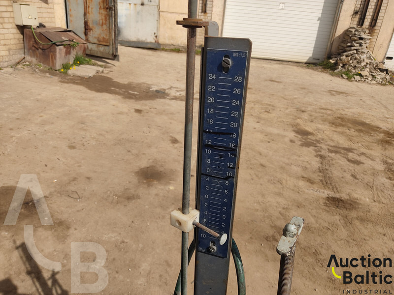 آلة أسفلت Wirtgen W350: صورة 14