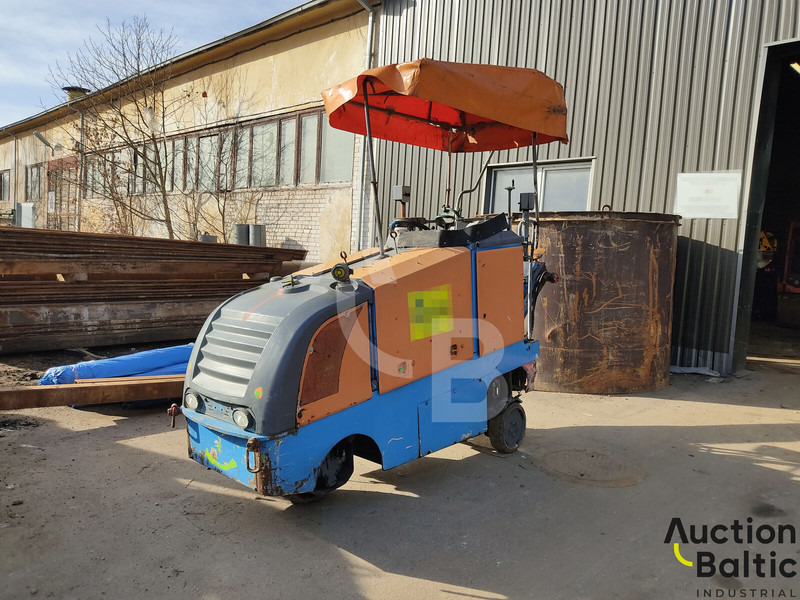 Wirtgen W35DC - آلة أسفلت: صورة 2 Wirtgen W35DC - آلة أسفلت: صورة 2