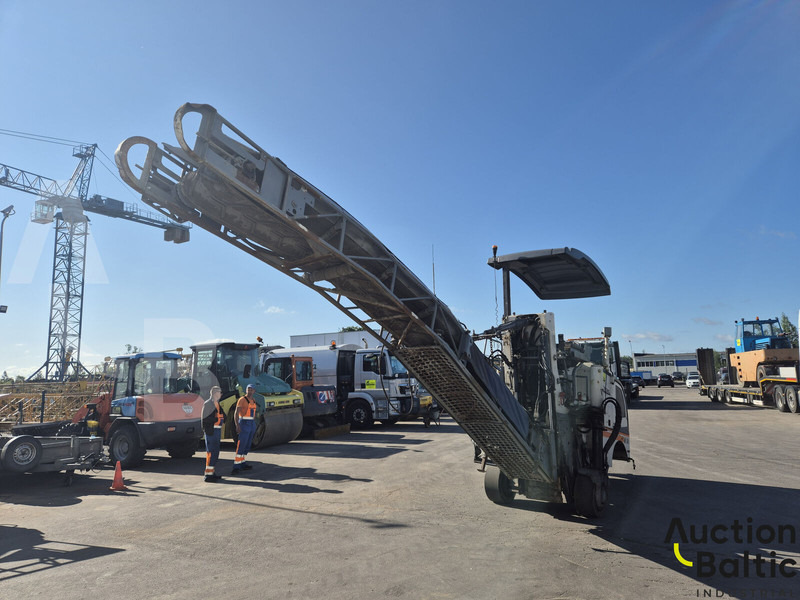 Wirtgen W50DC - آلة أسفلت: صورة 5 Wirtgen W50DC - آلة أسفلت: صورة 5