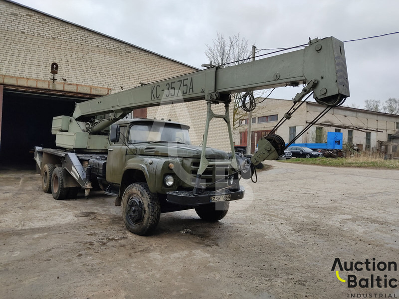 ZIL 133 - رافعة لجميع التضاريس: صورة 2 ZIL 133 - رافعة لجميع التضاريس: صورة 2