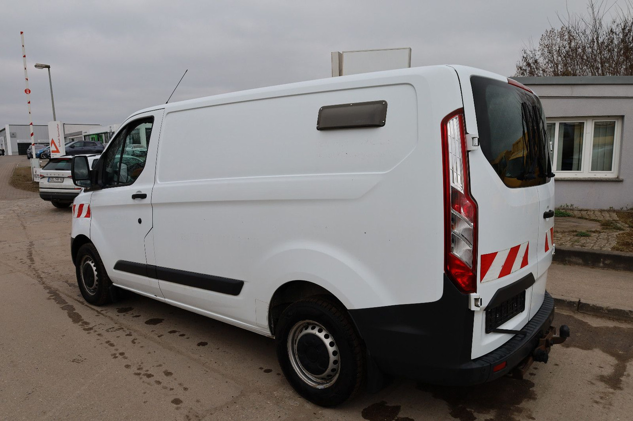 Ford Transit Custom Kasten FCC/Werkstatt/Flügeltüren - فان المدمجة: صورة 4 Ford Transit Custom Kasten FCC/Werkstatt/Flügeltüren - فان المدمجة: صورة 4