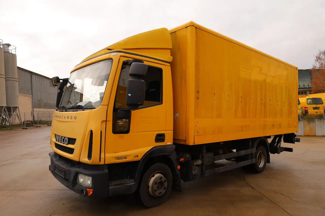 Iveco IG80EL2BA/1. Hand/Koffer - شاحنة مقفلة: صورة 3 Iveco IG80EL2BA/1. Hand/Koffer - شاحنة مقفلة: صورة 3