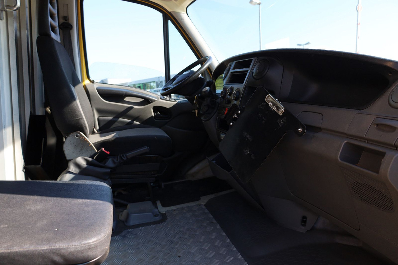 شاحنة مغلقة الصندوق Iveco IS35SI2AA Daily/ Regalsystem/Luftfeder: صورة 10