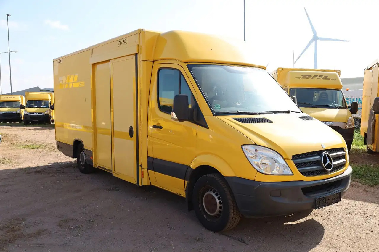 Mercedes-Benz Sprinter II Pritsche/ Koffer/Regalsystem - شاحنة مغلقة الصندوق: صورة 2 Mercedes-Benz Sprinter II Pritsche/ Koffer/Regalsystem - شاحنة مغلقة الصندوق: صورة 2