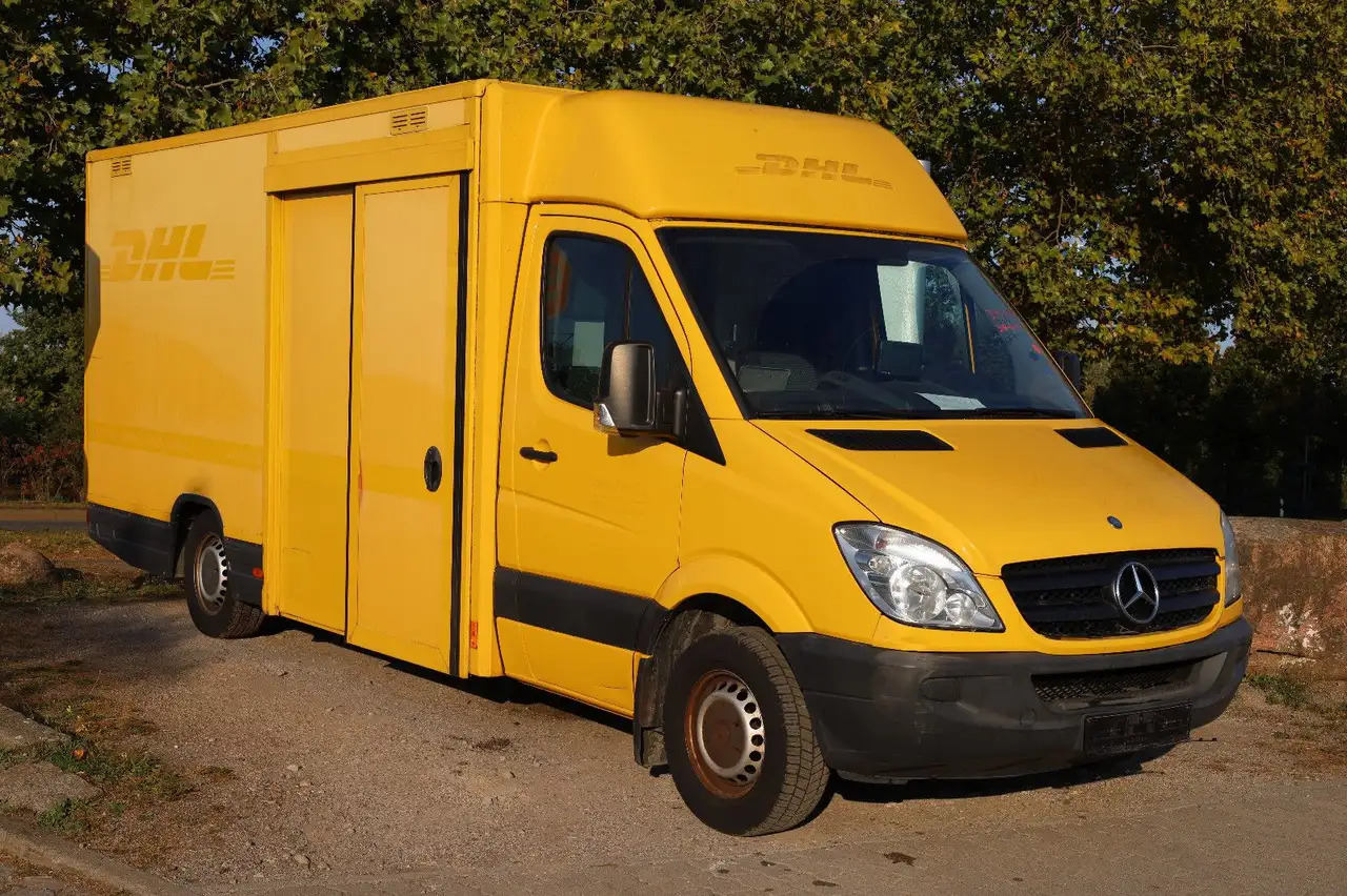 Mercedes-Benz Sprinter II Pritsche/ Koffer/Regalsystem - شاحنة مغلقة الصندوق: صورة 1 Mercedes-Benz Sprinter II Pritsche/ Koffer/Regalsystem - شاحنة مغلقة الصندوق: صورة 1
