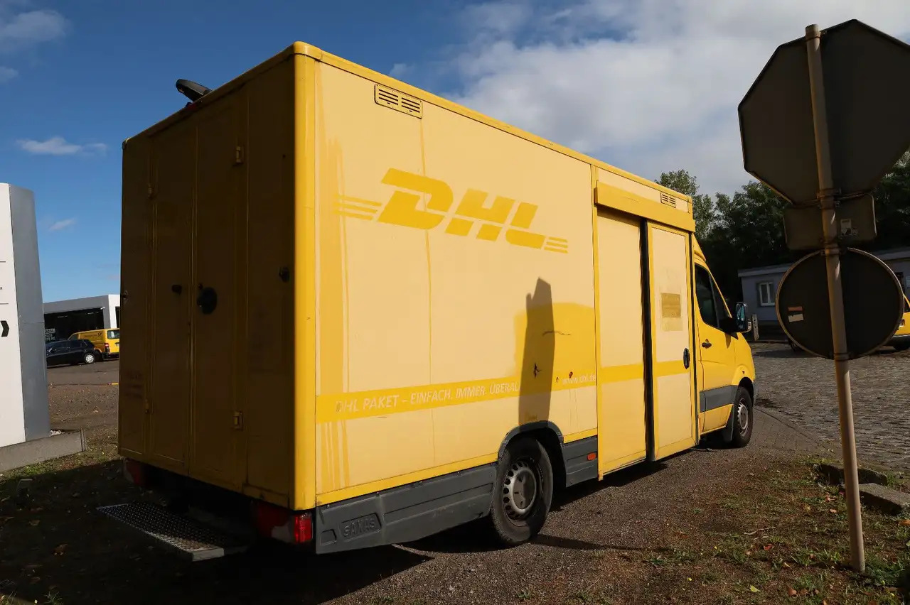 Mercedes-Benz Sprinter II Pritsche/ Koffer/Regalsystem - شاحنة مغلقة الصندوق: صورة 3 Mercedes-Benz Sprinter II Pritsche/ Koffer/Regalsystem - شاحنة مغلقة الصندوق: صورة 3
