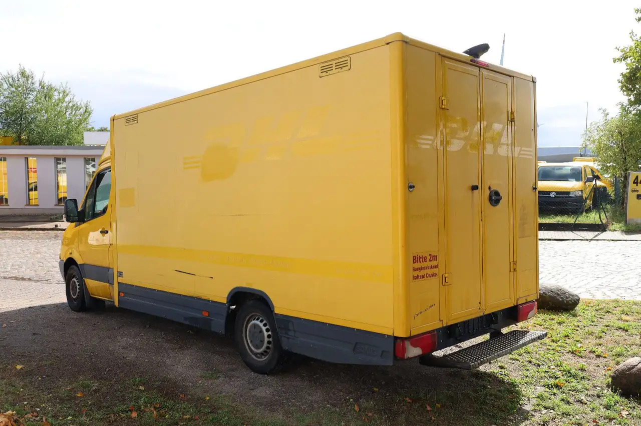 Mercedes-Benz Sprinter II Pritsche/ Koffer/Regalsystem - شاحنة مغلقة الصندوق: صورة 4 Mercedes-Benz Sprinter II Pritsche/ Koffer/Regalsystem - شاحنة مغلقة الصندوق: صورة 4