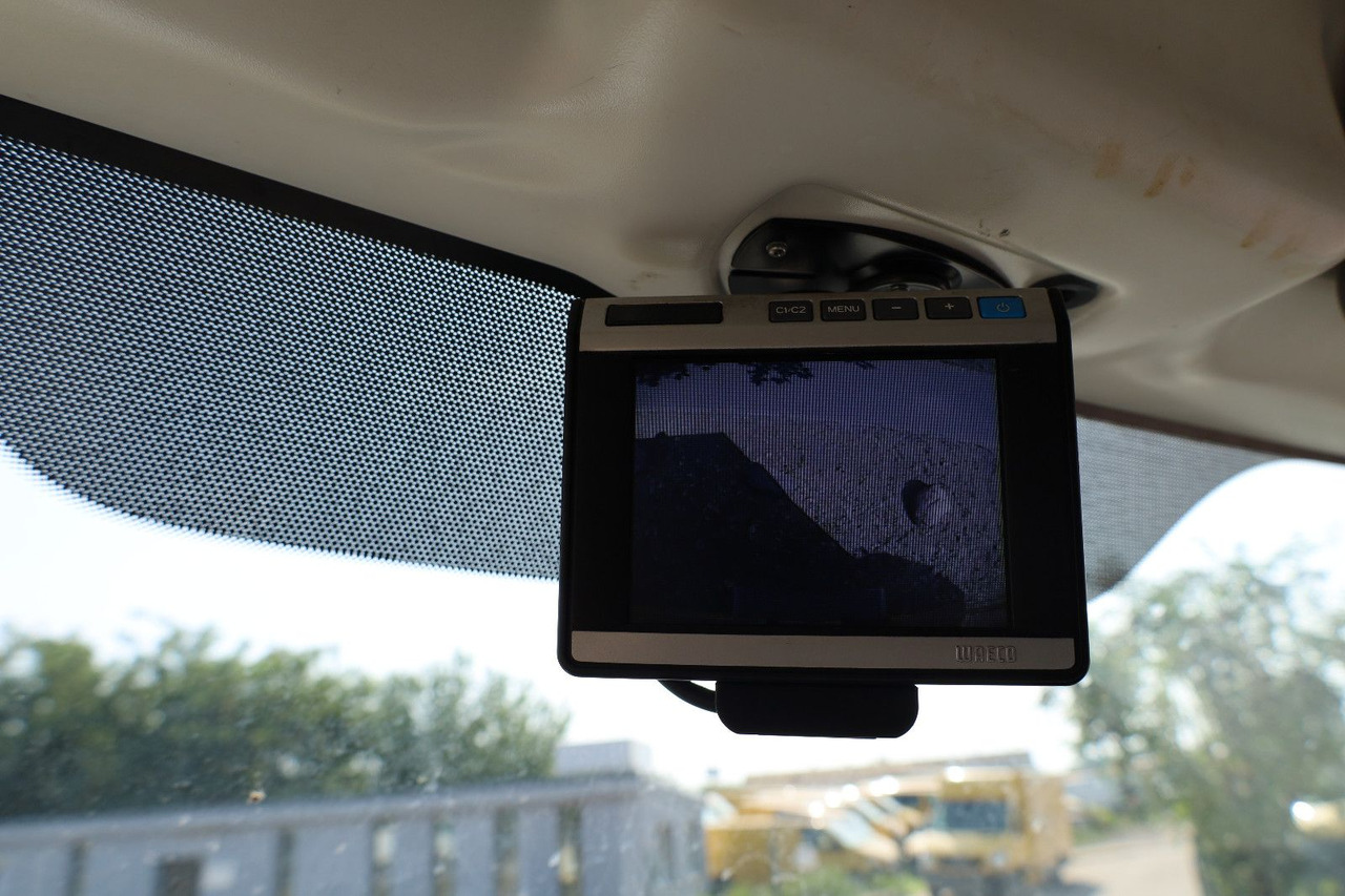 Mercedes-Benz Sprinter/Koffer/Regalsystem/ EU5/ 1. Hand - ميكروباص: صورة 5 Mercedes-Benz Sprinter/Koffer/Regalsystem/ EU5/ 1. Hand - ميكروباص: صورة 5