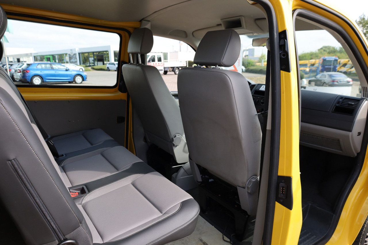 Volkswagen T5 Transporter/ 2.0 TDI/EU5/1.Hand/5-Sitze - فان المدمجة: صورة 3 Volkswagen T5 Transporter/ 2.0 TDI/EU5/1.Hand/5-Sitze - فان المدمجة: صورة 3