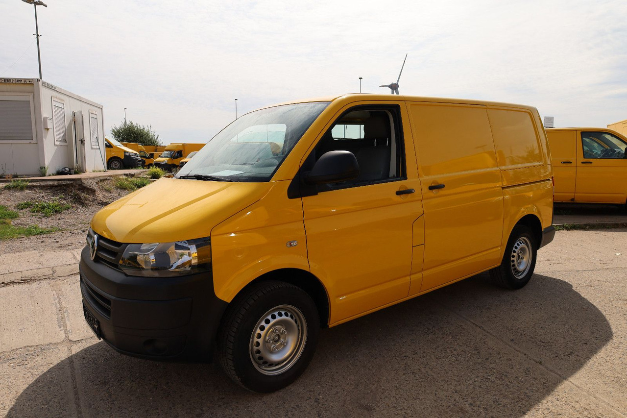 Volkswagen T5 Transporter/ 2.0 TDI/EU5/1.Hand - فان المدمجة: صورة 2 Volkswagen T5 Transporter/ 2.0 TDI/EU5/1.Hand - فان المدمجة: صورة 2