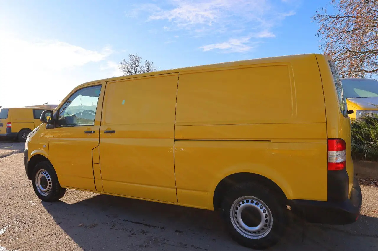 Volkswagen T5 lang Transporter Kasten-Kombi 2.0 TDI/EU5 - فان: صورة 3 Volkswagen T5 lang Transporter Kasten-Kombi 2.0 TDI/EU5 - فان: صورة 3