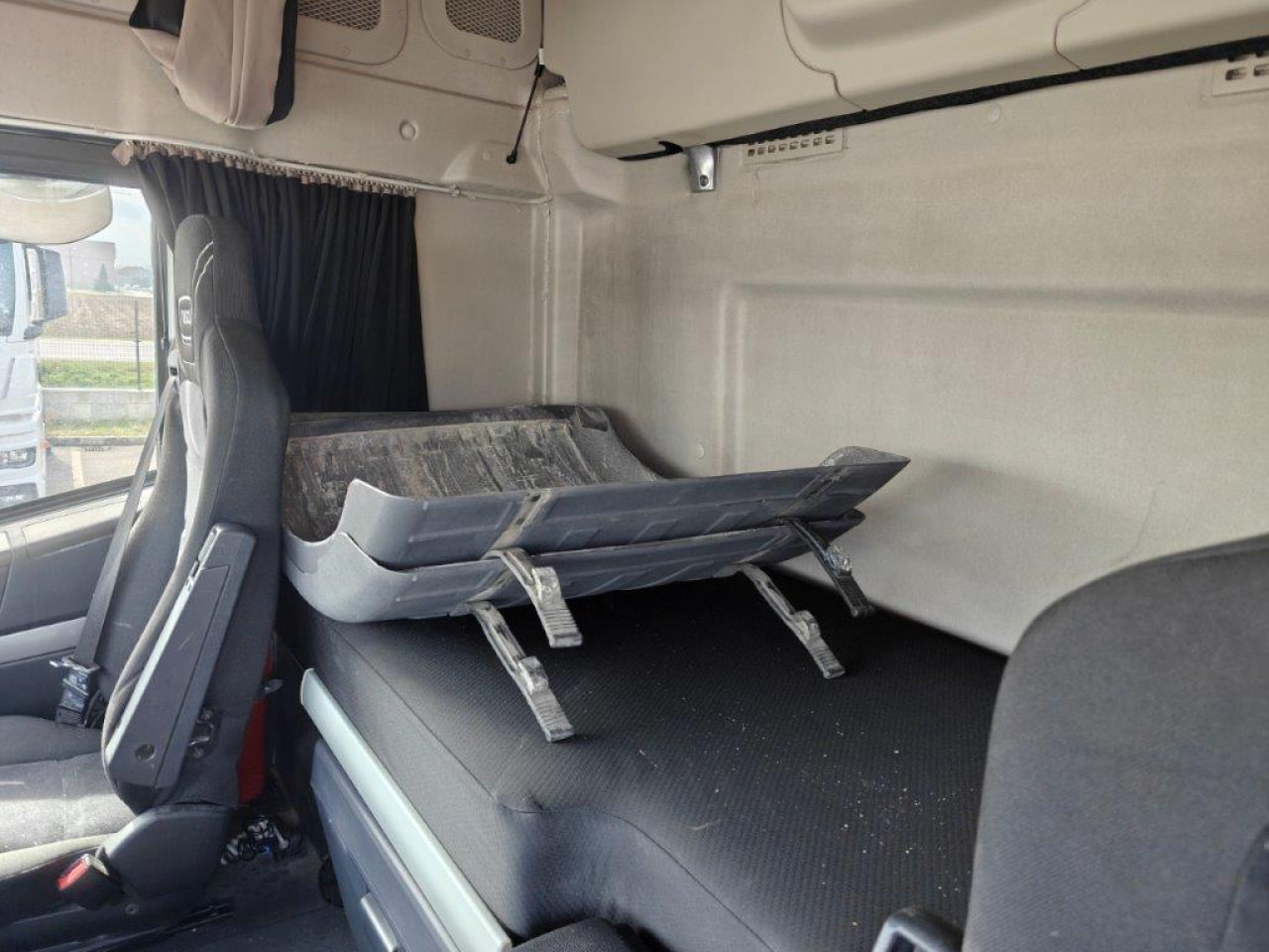 وحدة جر IVECO Stralis AS440S46T/PLNG Intarder Klima Luftfeder ZV: صورة 14