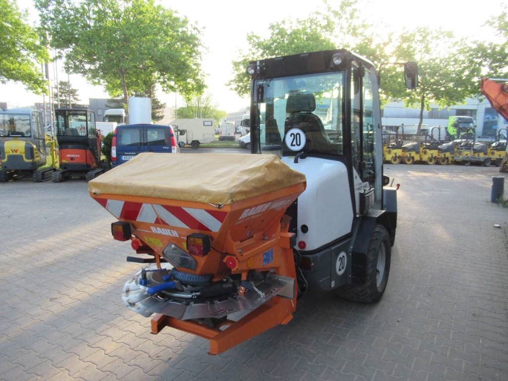 GiANT V452T X-Tra HD Kehrmaschine/Streuer - اللودر بعجل: صورة 3 GiANT V452T X-Tra HD Kehrmaschine/Streuer - اللودر بعجل: صورة 3