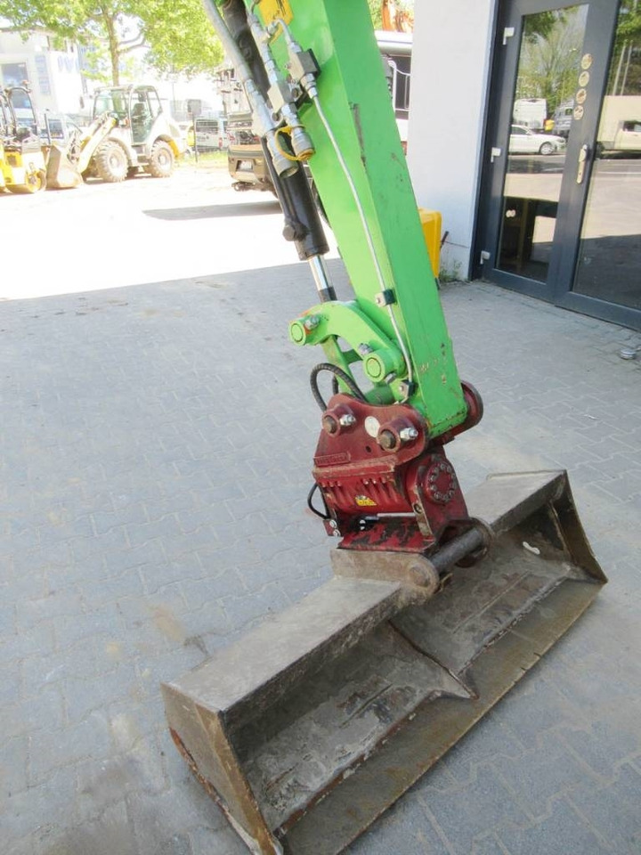 Hitachi ZX33U-6 Powertilt / Klima - حفارة مُصَّغرة: صورة 4 Hitachi ZX33U-6 Powertilt / Klima - حفارة مُصَّغرة: صورة 4