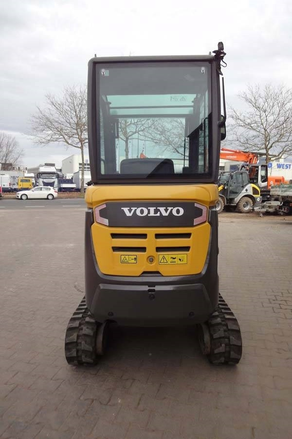 Volvo EC18D Löffelpaket - حفارة مُصَّغرة: صورة 3 Volvo EC18D Löffelpaket - حفارة مُصَّغرة: صورة 3