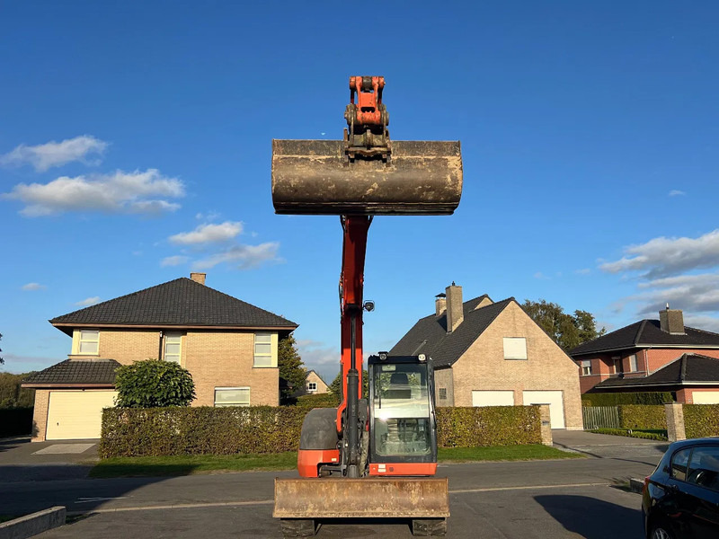 Kubota KX080-4 - رافعة لجميع التضاريس: صورة 2 Kubota KX080-4 - رافعة لجميع التضاريس: صورة 2