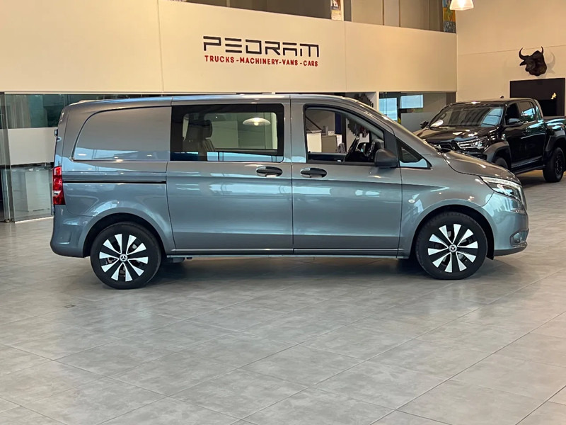 Mercedes-Benz Vito 119 4x4*4-MATIC*6 Seats*TOP CONDITIE* - فان, الشاحنات الصغيرة كابينة مزدوجة: صورة 3 Mercedes-Benz Vito 119 4x4*4-MATIC*6 Seats*TOP CONDITIE* - فان, الشاحنات الصغيرة كابينة مزدوجة: صورة 3