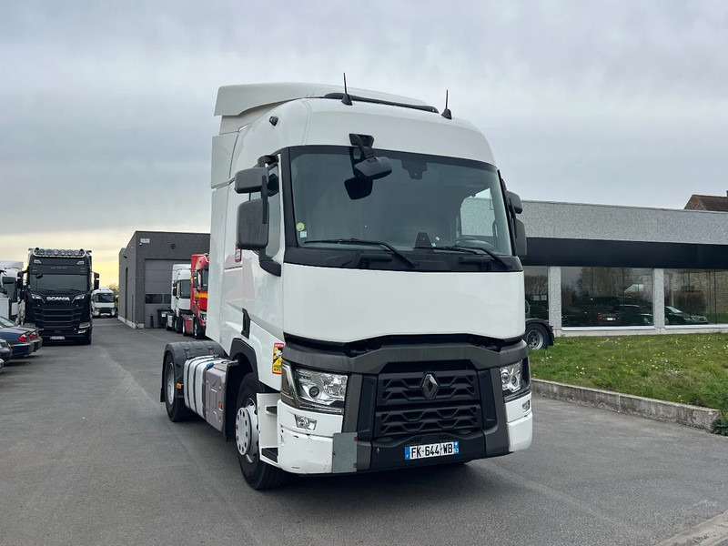 Renault T460 VOITH RETARDER****T460 2020****2 tanks**** - وحدة جر: صورة 2 Renault T460 VOITH RETARDER****T460 2020****2 tanks**** - وحدة جر: صورة 2