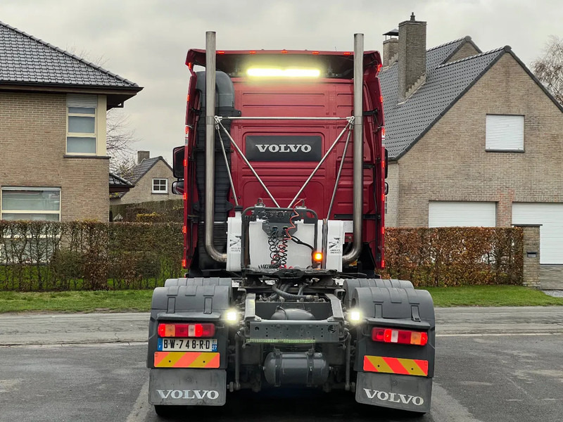 Volvo FH 16.700 Volvo FH16 700 6x4 full options **RETARDER**TV - وحدة جر: صورة 5 Volvo FH 16.700 Volvo FH16 700 6x4 full options **RETARDER**TV - وحدة جر: صورة 5