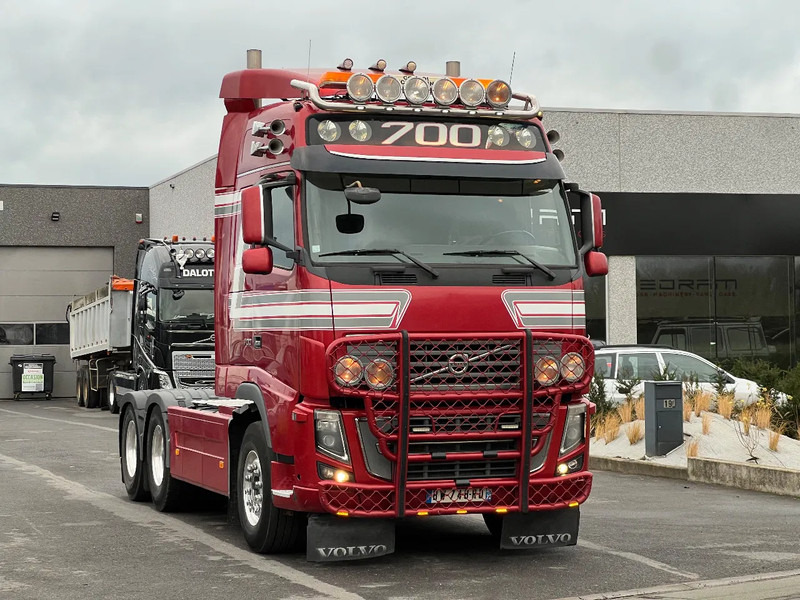 Volvo FH 16.700 Volvo FH16 700 6x4 full options **RETARDER**TV - وحدة جر: صورة 1 Volvo FH 16.700 Volvo FH16 700 6x4 full options **RETARDER**TV - وحدة جر: صورة 1
