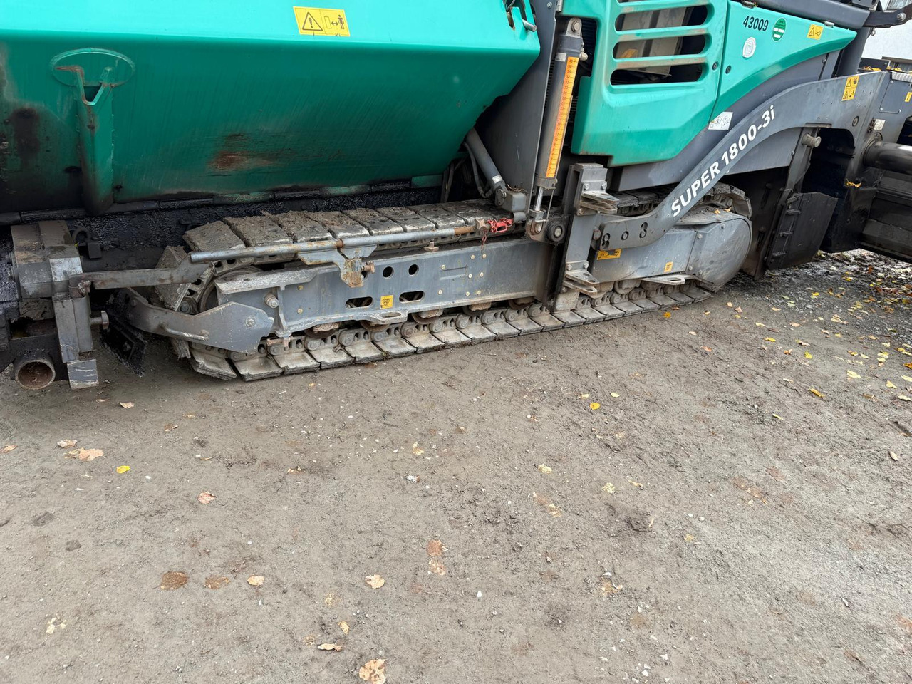 Vögele SUPER 1800-3i modern paver without AdBlue - مدادة الأسفلت: صورة 5 Vögele SUPER 1800-3i modern paver without AdBlue - مدادة الأسفلت: صورة 5