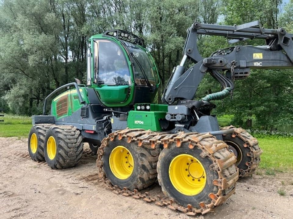 John Deere 1170 G - حافلة الغابات: صورة 1 John Deere 1170 G - حافلة الغابات: صورة 1