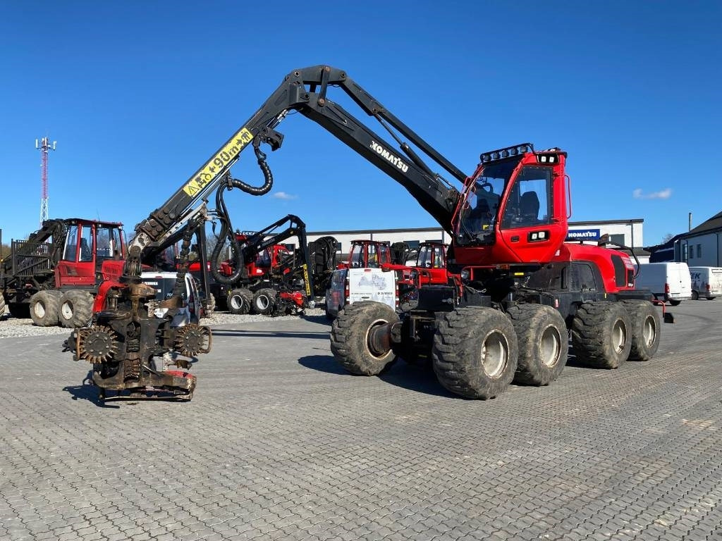 Komatsu 931 XC - حصادة الأخشاب: صورة 1 Komatsu 931 XC - حصادة الأخشاب: صورة 1