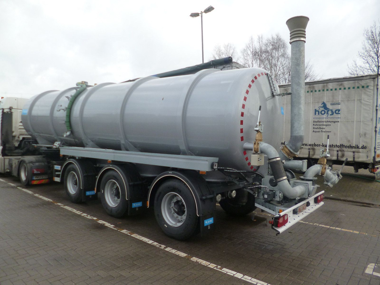 D-TEC TANKTRAILER FV2011-20-R295 D-TEC Gülletanker FV2011 Zwangslenkung - نصف مقطورة صهريج: صورة 3 D-TEC TANKTRAILER FV2011-20-R295 D-TEC Gülletanker FV2011 Zwangslenkung - نصف مقطورة صهريج: صورة 3