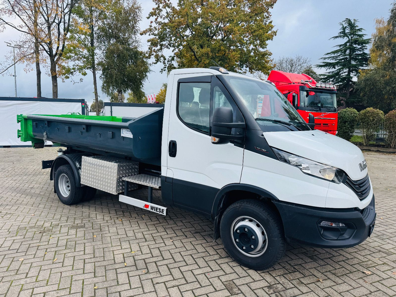 Iveco Daily 70C18H Hyva Abrollkipper - شاحنة ذات خطاف: صورة 4 Iveco Daily 70C18H Hyva Abrollkipper - شاحنة ذات خطاف: صورة 4