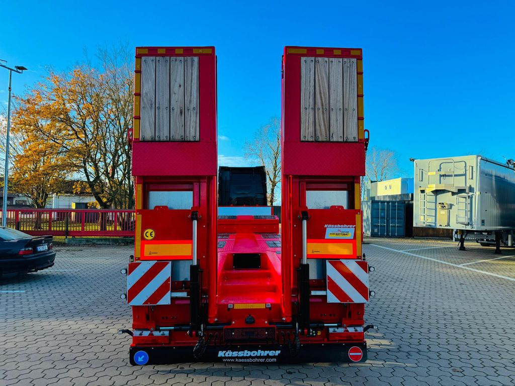 Kässbohrer SLAR3 Ausziehbares Tiefbett mit Radmulden Kässbohrer SLAR3 Tele Tiefbett Radmulden metallisiert - عربة منخفضة مسطحة نصف مقطورة: صورة 2 Kässbohrer SLAR3 Ausziehbares Tiefbett mit Radmulden Kässbohrer SLAR3 Tele Tiefbett Radmulden metallisiert - عربة منخفضة مسطحة نصف مقطورة: صورة 2