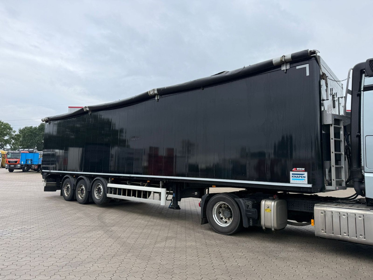 Knapen K502 Seitentüren Schubboden - نصف مقطورة مباشرة: صورة 1 Knapen K502 Seitentüren Schubboden - نصف مقطورة مباشرة: صورة 1