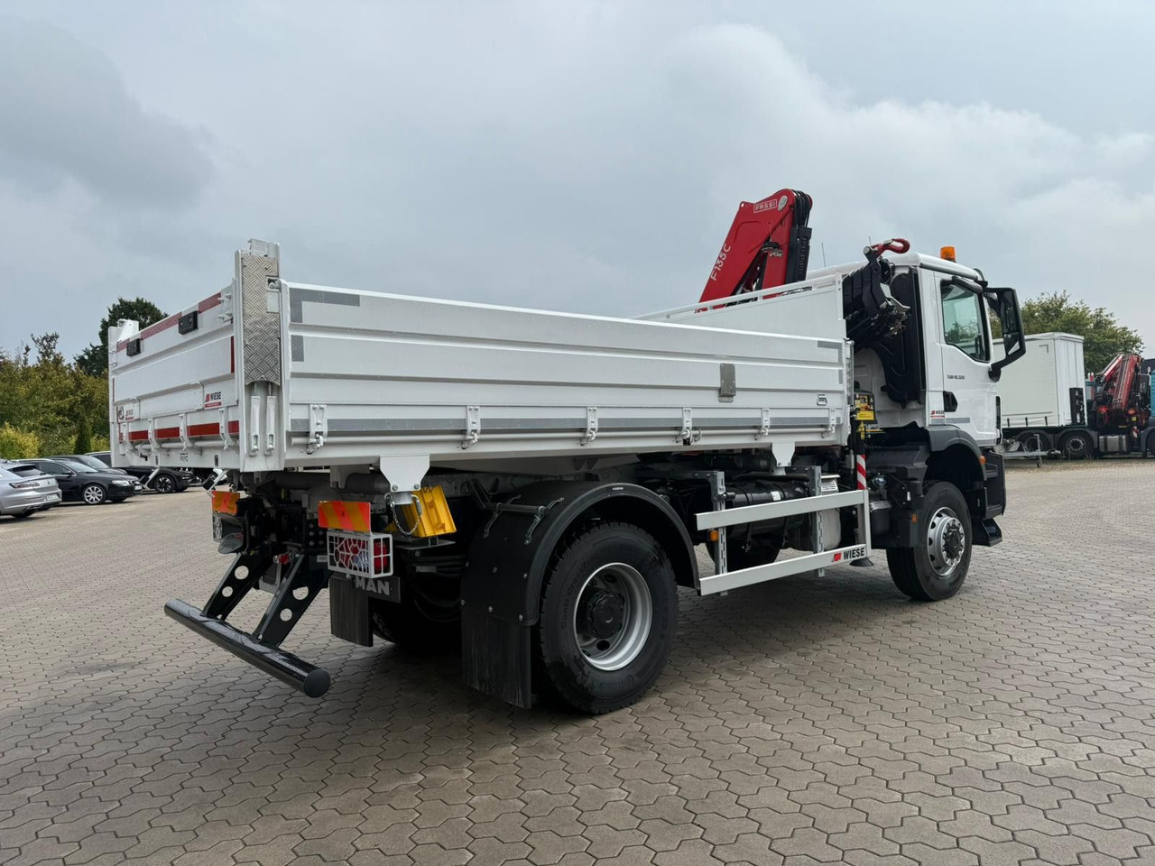 MAN 18.320 4x4 mit Fassi Ladekran Sofort Verfügbar - شاحنة كرين: صورة 4 MAN 18.320 4x4 mit Fassi Ladekran Sofort Verfügbar - شاحنة كرين: صورة 4