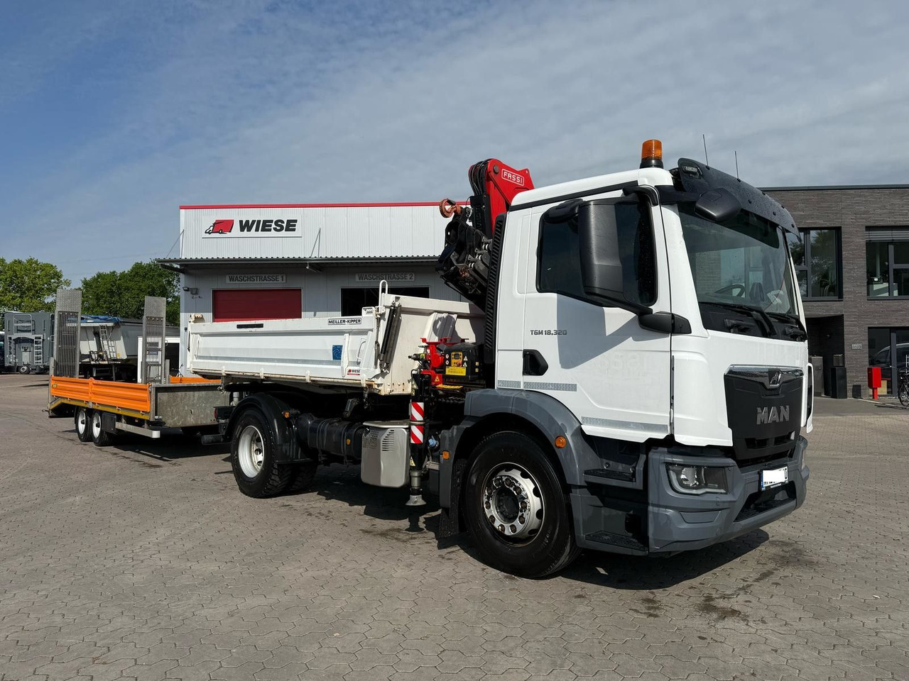 MAN TGM 18.320 4x2 BB Kran Fassi F135 Kipper Meiller - شاحنة كرين: صورة 1 MAN TGM 18.320 4x2 BB Kran Fassi F135 Kipper Meiller - شاحنة كرين: صورة 1