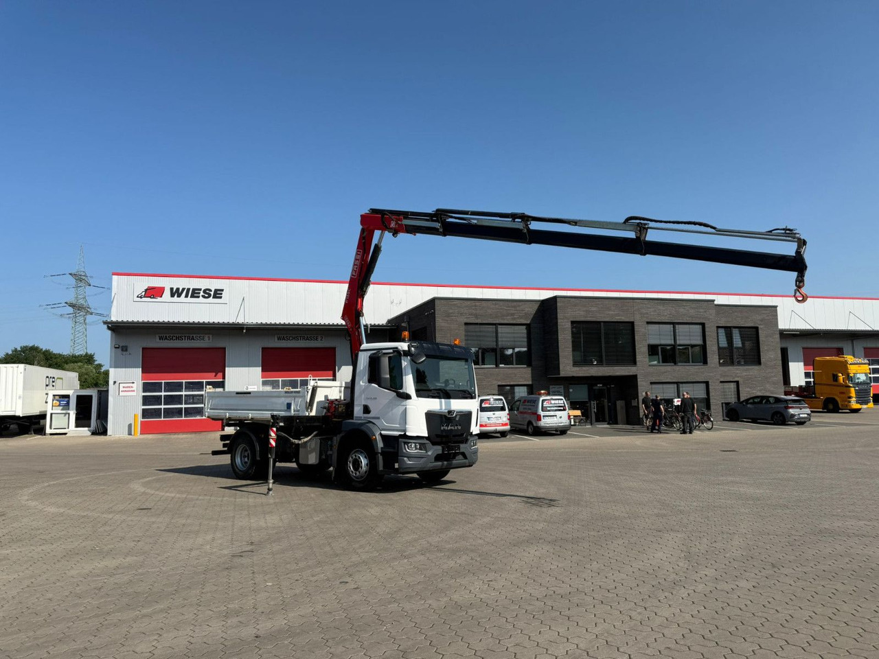 MAN TGM 18.320 4x2 BB mit Fassi F135 Kipper Kran - شاحنة قلاب, شاحنة كرين: صورة 2 MAN TGM 18.320 4x2 BB mit Fassi F135 Kipper Kran - شاحنة قلاب, شاحنة كرين: صورة 2