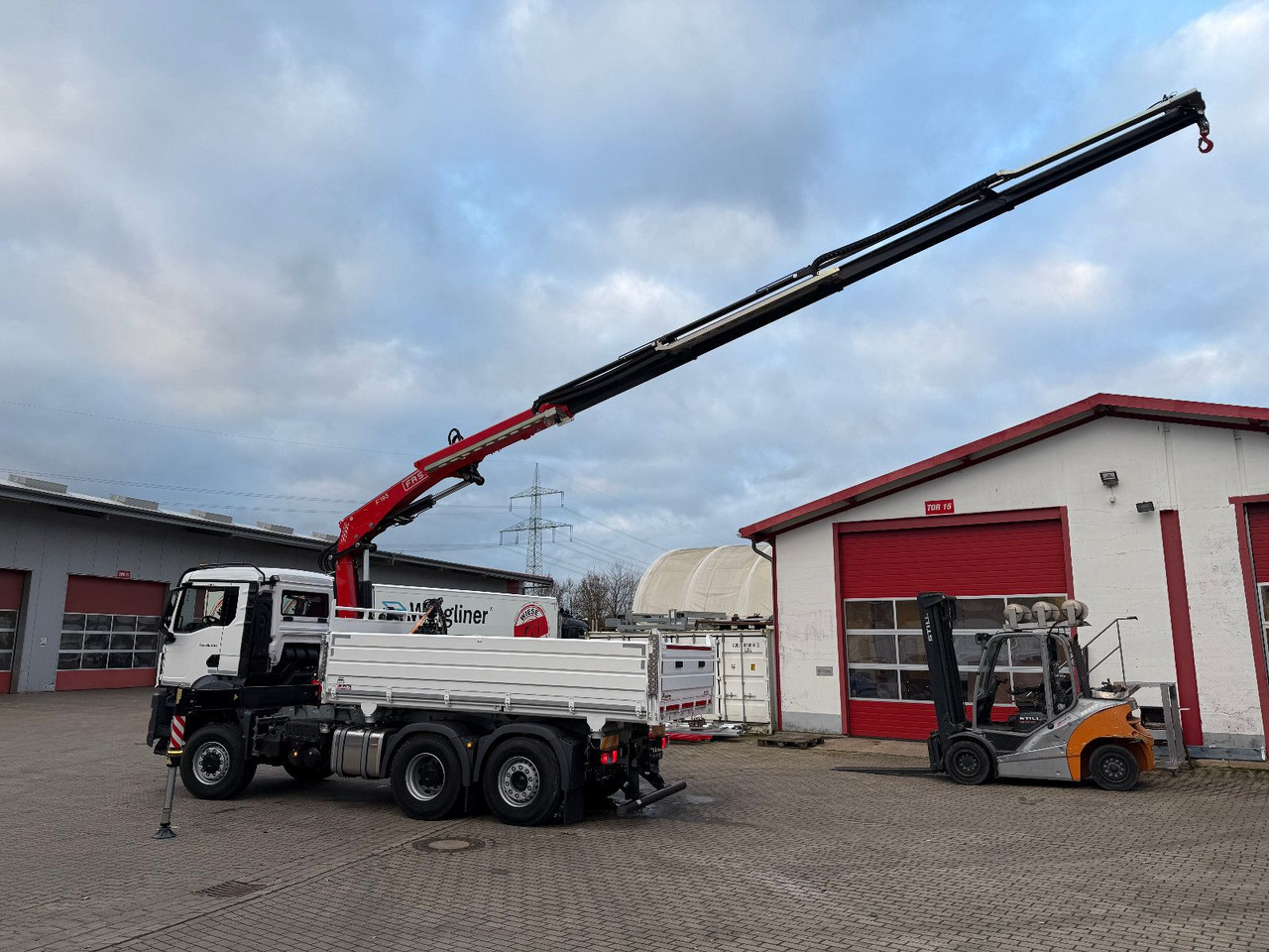 MAN TGS 26.400 6x4 Krankipper Fassi/SOFORT VERFÜGBAR - شاحنة كرين: صورة 2 MAN TGS 26.400 6x4 Krankipper Fassi/SOFORT VERFÜGBAR - شاحنة كرين: صورة 2