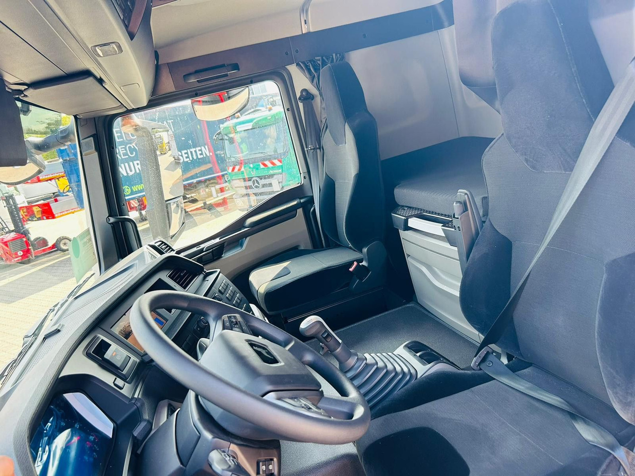 شاحنة كرين MAN TGS 41.520 8x8 mit Fassi Ladekran F710RA.2.26: صورة 14