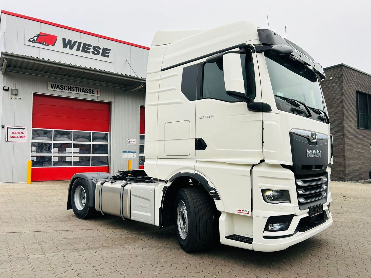 MAN TGX 18.510 4x2 BL Sofort Verfügbar - وحدة جر: صورة 1 MAN TGX 18.510 4x2 BL Sofort Verfügbar - وحدة جر: صورة 1