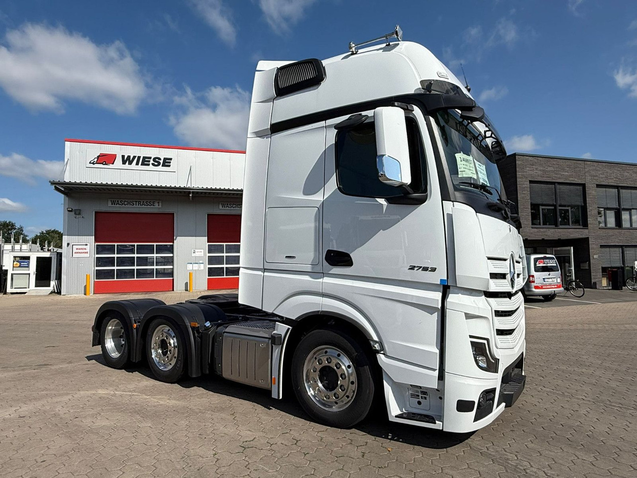 Mercedes-Benz Actros 2753 GigaSpace L 6x2 Lowliner TrendLine - وحدة جر: صورة 2 Mercedes-Benz Actros 2753 GigaSpace L 6x2 Lowliner TrendLine - وحدة جر: صورة 2