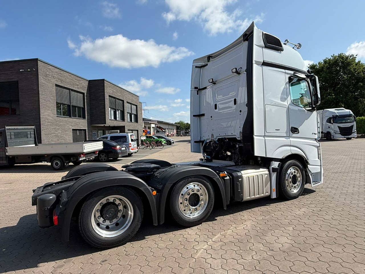 Mercedes-Benz Actros 2753 GigaSpace L 6x2 Lowliner TrendLine - وحدة جر: صورة 5 Mercedes-Benz Actros 2753 GigaSpace L 6x2 Lowliner TrendLine - وحدة جر: صورة 5