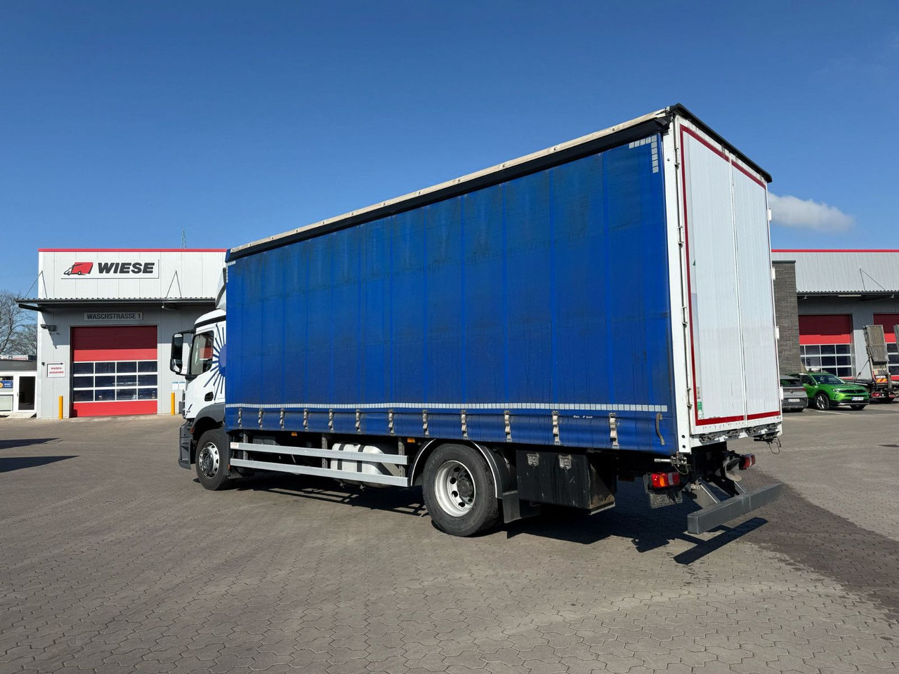 Mercedes-Benz Antos 1835 L - 4x2 Schiebeplane - شاحنة ستارة: صورة 3 Mercedes-Benz Antos 1835 L - 4x2 Schiebeplane - شاحنة ستارة: صورة 3